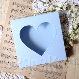 Pudełko na kartkę kwadrat z sercem 14,5 cm niebieski pastelowy