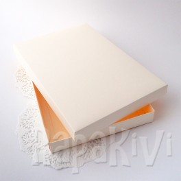 Pudełko na fotografie 15 cm x 23 cm kremowe