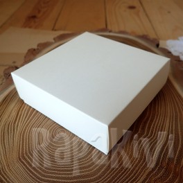 Pudełko 10x10x3,5 cm kremowe