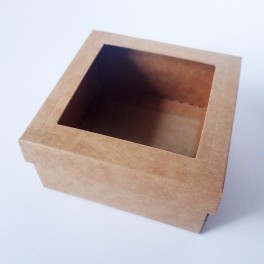 Pudełko mini 8x8x4 cm z okienkiem kraft Pudełko mini 8x8x4 cm z okienkiem kraft